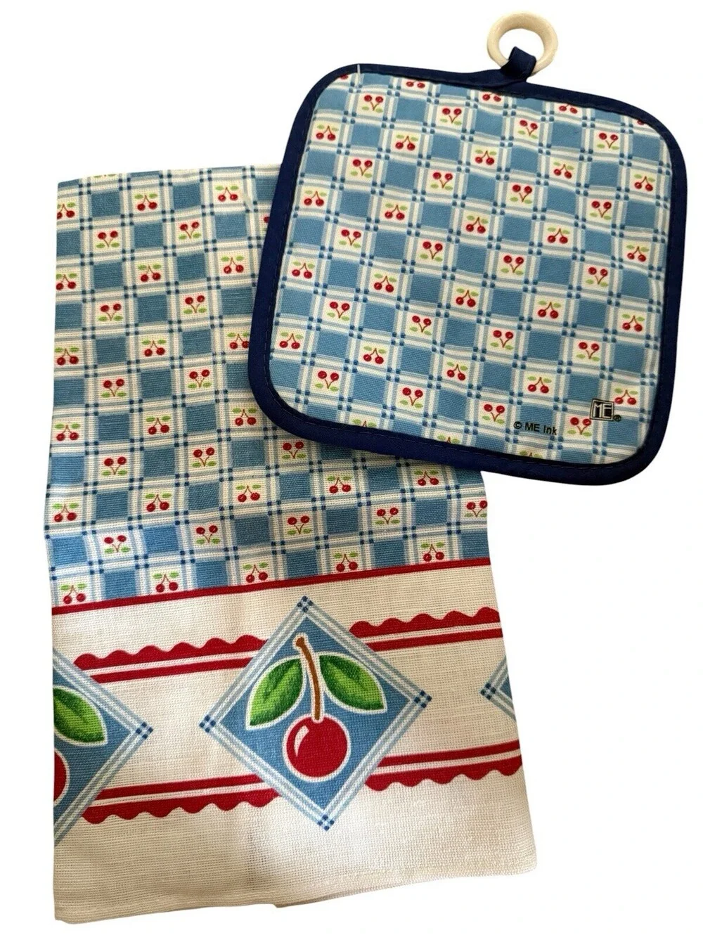 Kitchen Towel And Potholder Set NEW Cherries
